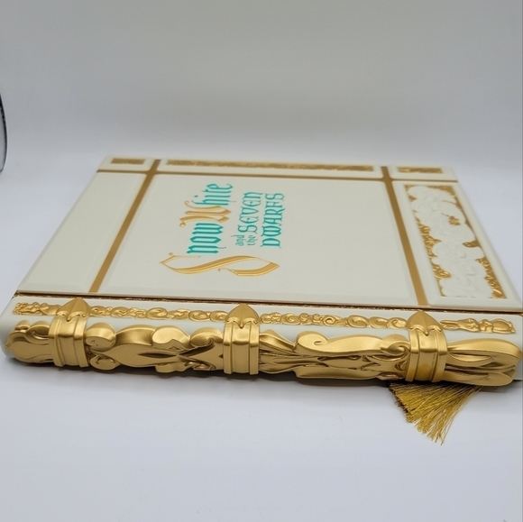 Disney Parks Snow White and the Seven Dwarfs Storybook Journal - Picture 9 of 10